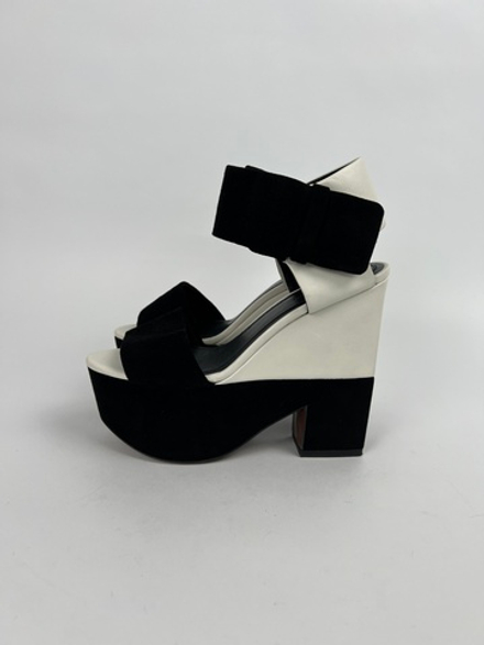 Босоножки Celine