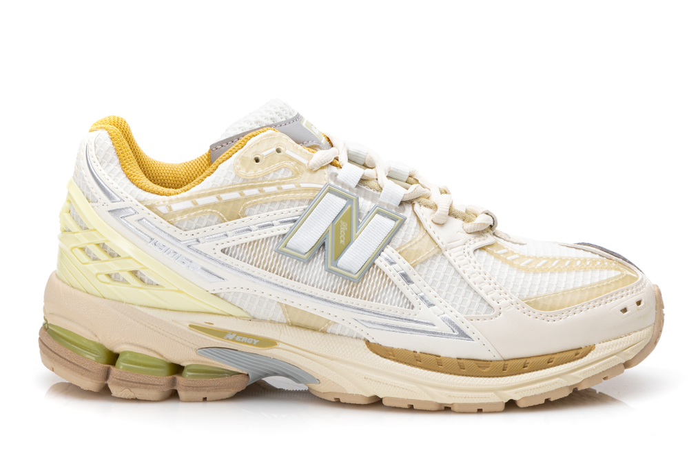 New balance 1906 (Yellow)