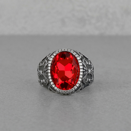 Печатка из нержавеющей стали с красным камнем