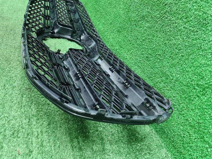 Решетка радиатора Mercedes GLS x167 (19-23) AMG 63