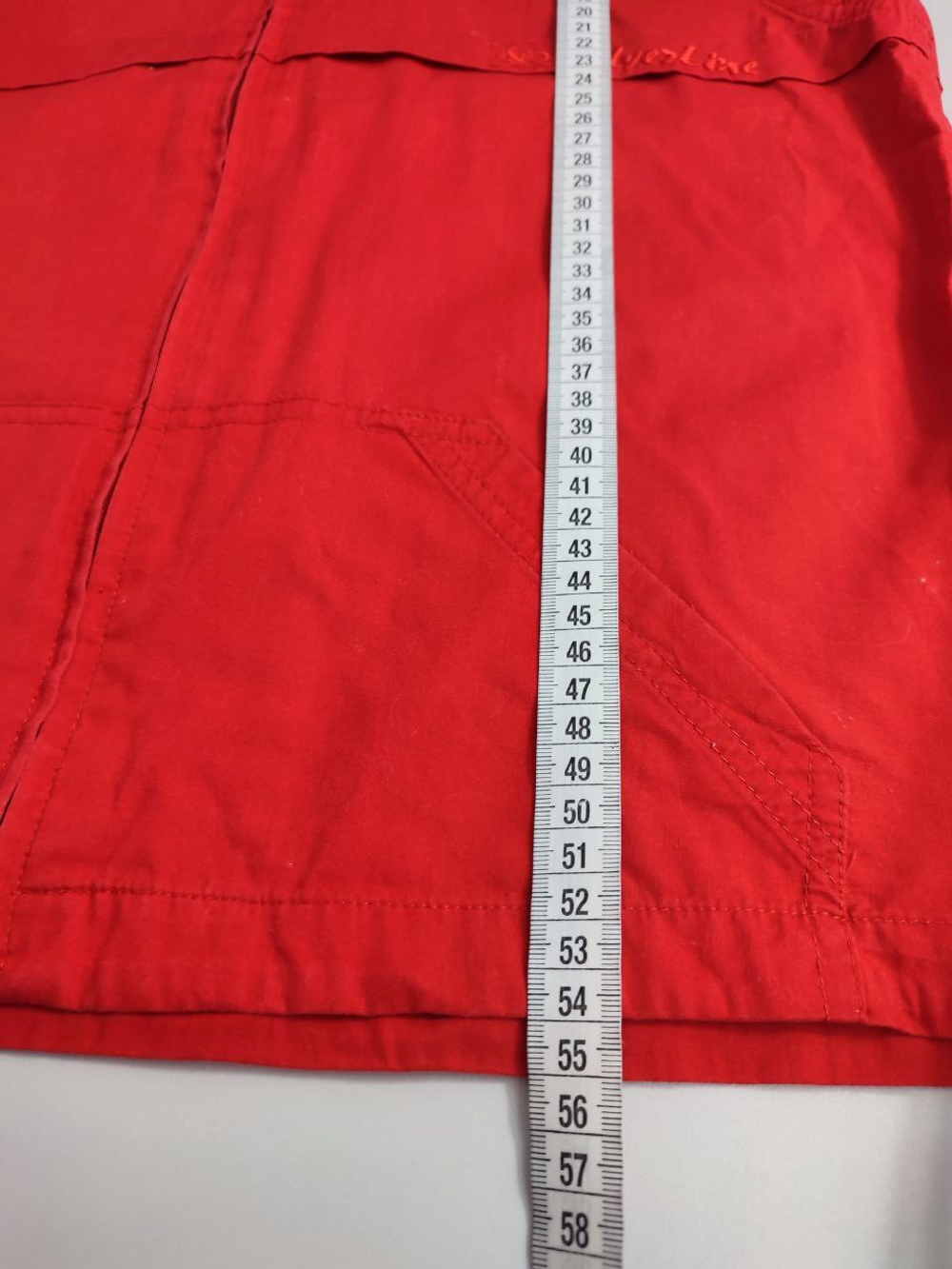 Жилетка на молнии яркая 46 размер