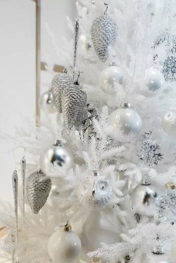 Искусственная елка Лесная Симфония белая 240 см., 100% литая хвоя, Max Christmas (ЕЛСМБ24)