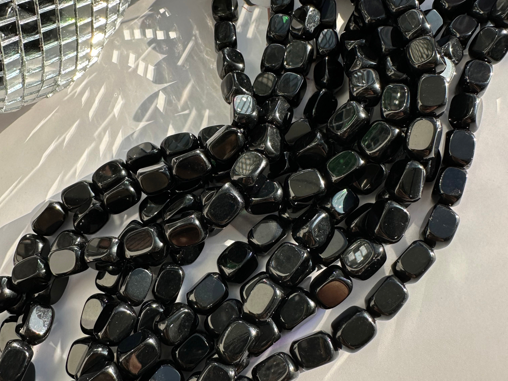 Нить бусин из обсидиана 6-7мм (галтовка)