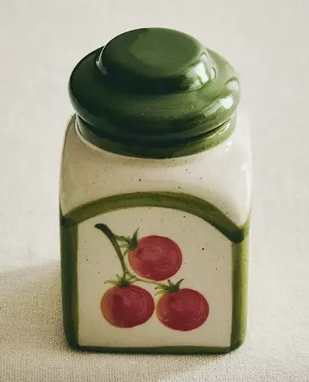 ZARA HOME АРОМАТИЧЕСКАЯ СВЕЧА TOMATO FIELDS (320 Г)
