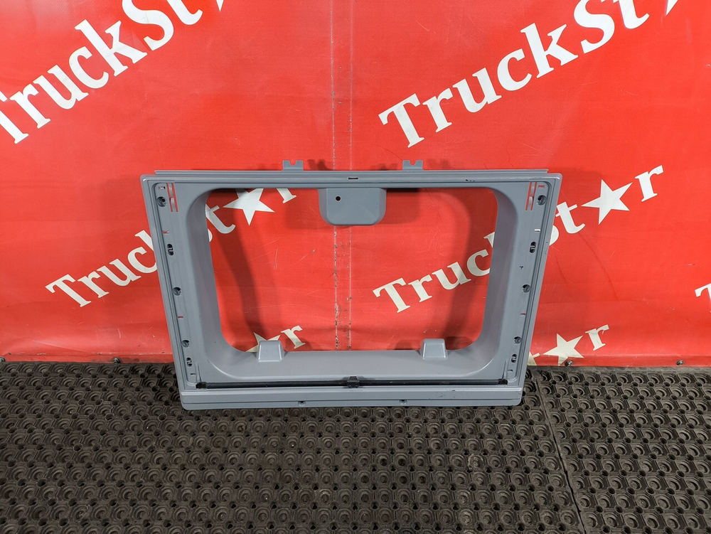 Накладка люка внутренняя 2020г.