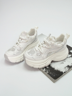 Кроссовки женские летние