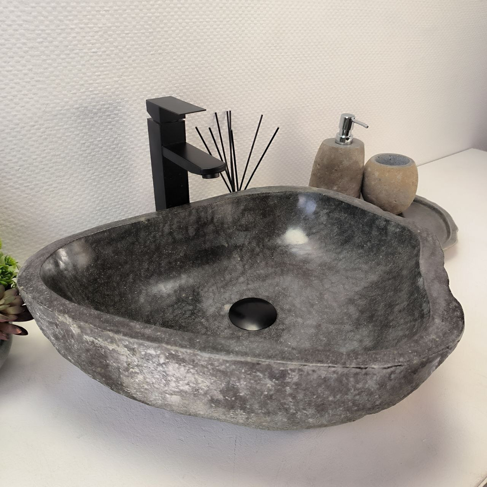 Раковина из речного камня RS63347 (51*44*16) 0123