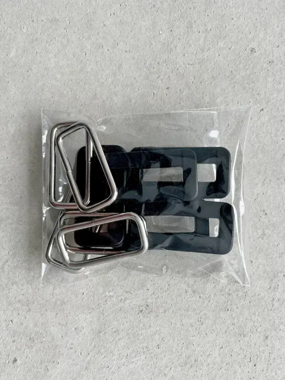 Лента липучка гибридная с набором скоб (5 метров х 25мм. + 20 скоб)