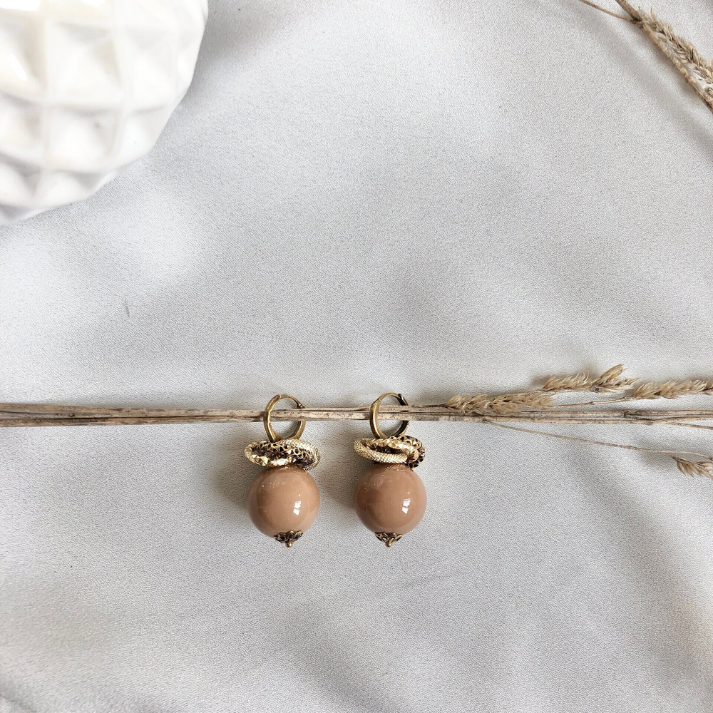 Серьги с жемчугом Майорка цвета молочный шоколад