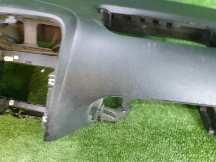 Торпедо VW Polo Sedan (2010-2020)