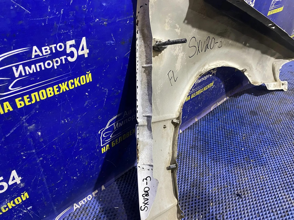 Крыло переднее левое TOYOTA CAMRY GRACIA 1999