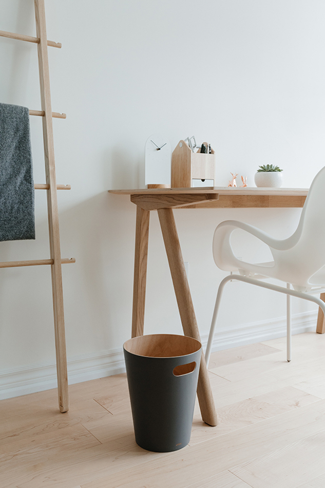 Корзина для мусора Woodrow серая, Umbra