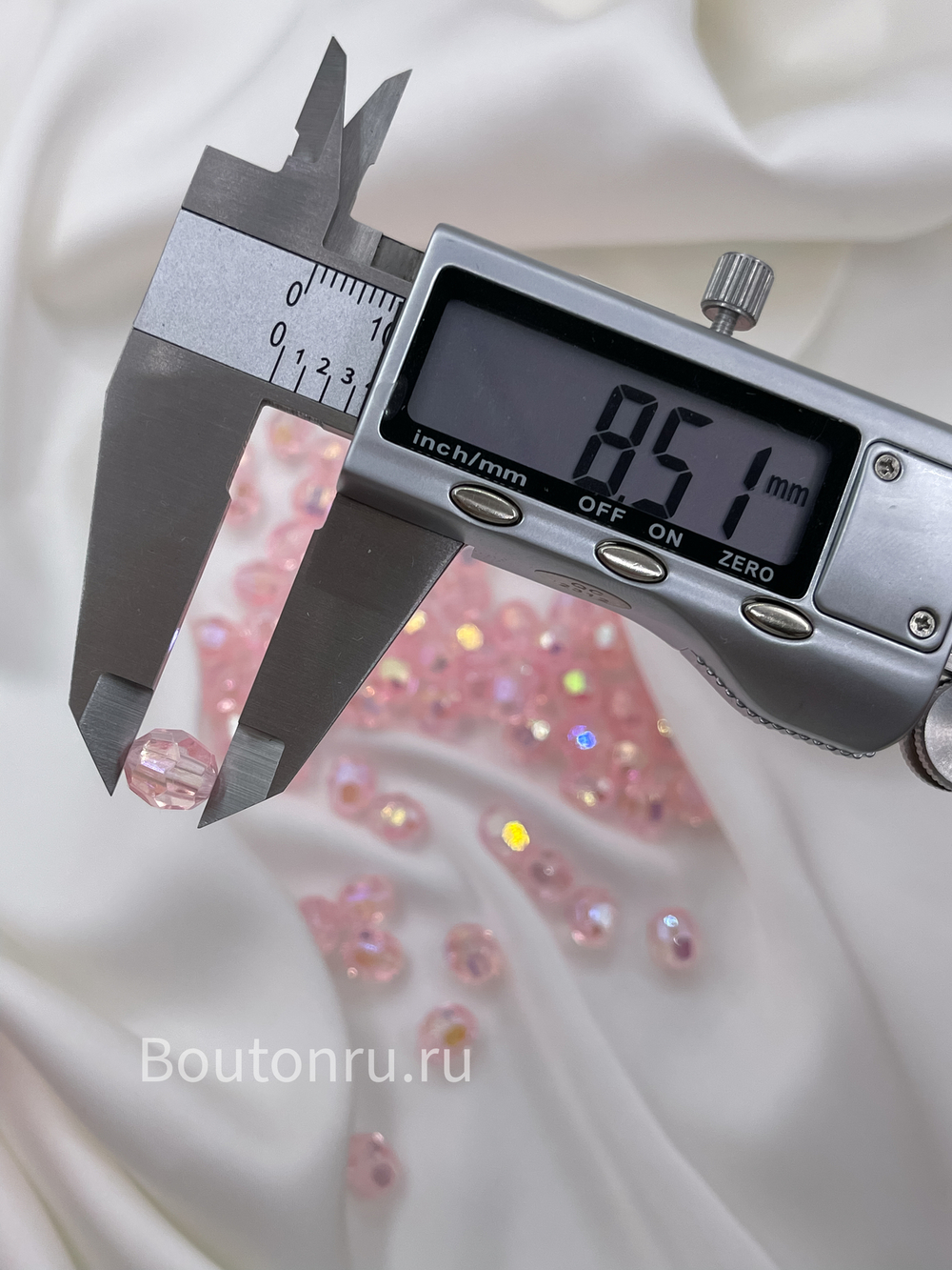 Бусины  акриловые гранёные круглые нежно-розовые 500 грамм (±5гр)