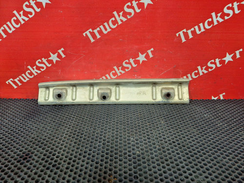 Кронштейн продолжения двери правый