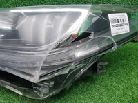 Фара левая Toyota Corolla E160 (2015-2019) LED