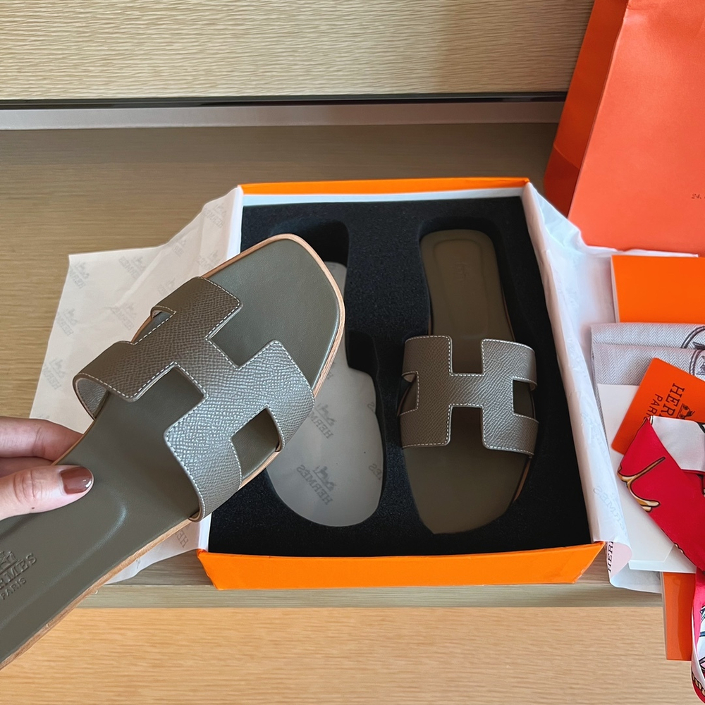 Hermes Oran Sandal