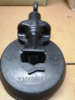 Крышка топливного бака YA00010024