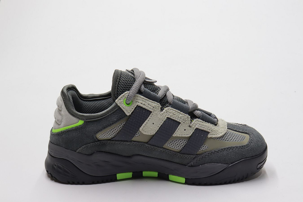 Кроссовки нат. кожа (36-41)р. / шт. 6788/711