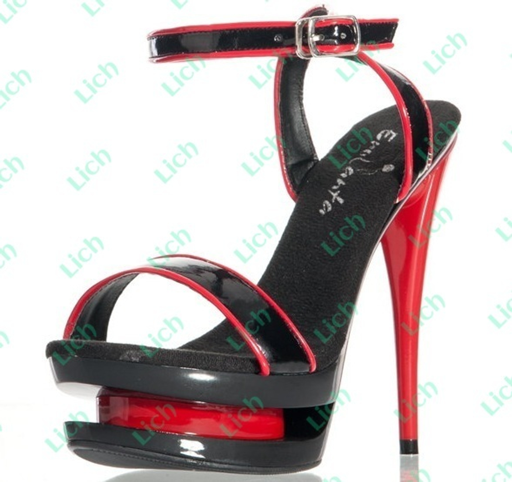 Лакированные чёрно-красные туфли