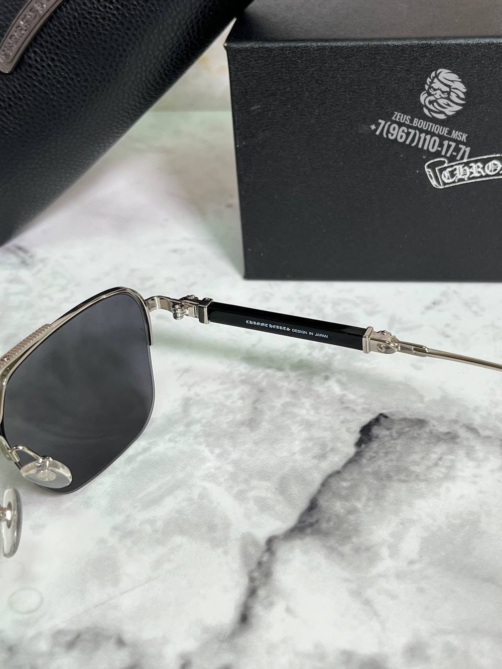 Солнечные очки Chrome Hearts