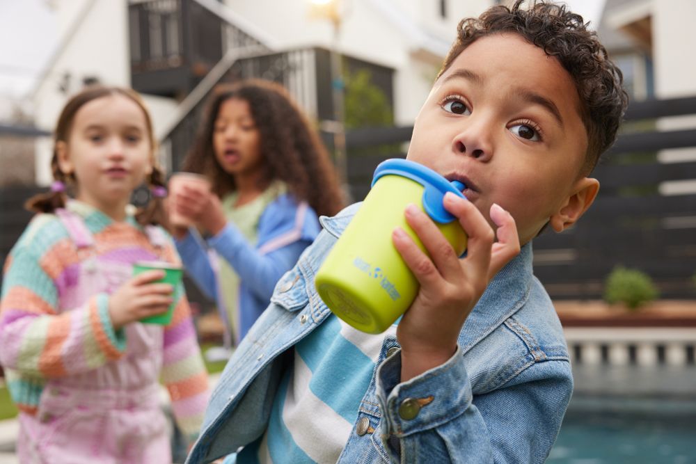 Детский стакан одностенный Klean Kanteen Kid Cup Straw Lid 10oz (296 мл) Clear Sky с трубочкой