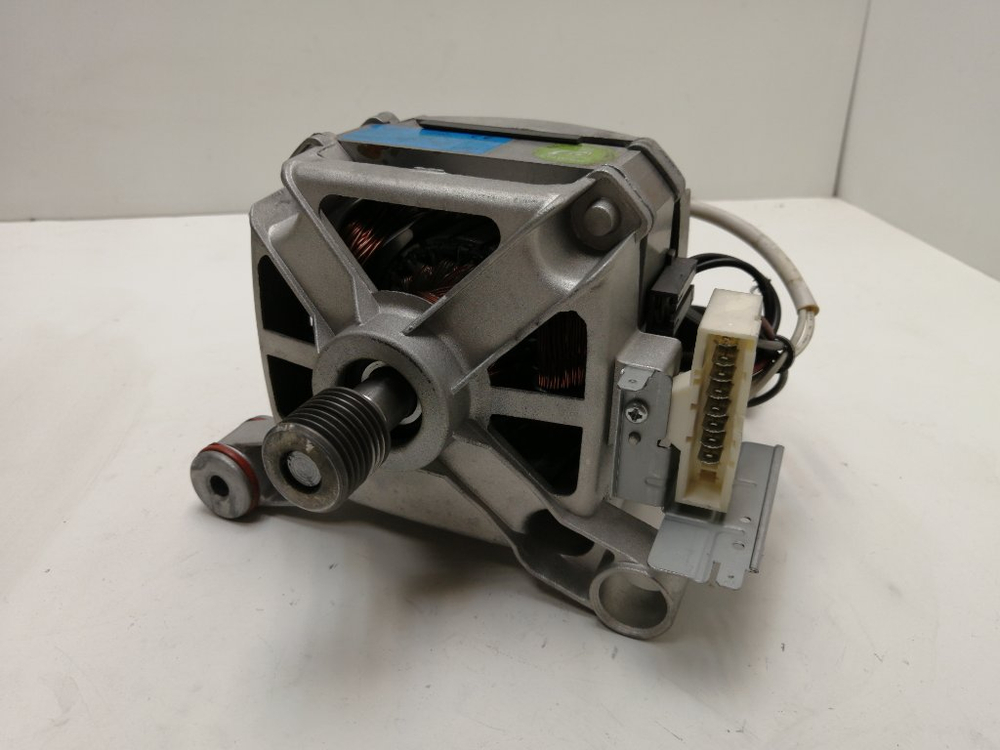 WF-S861 кт111 Двигатель для стиральной машины Samsung 05DC310002WD0XEFJ1091 б/у