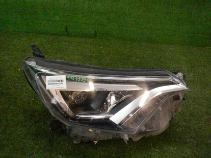 Фара правая Toyota RAV4 4 CA40 (2015-2019) LED