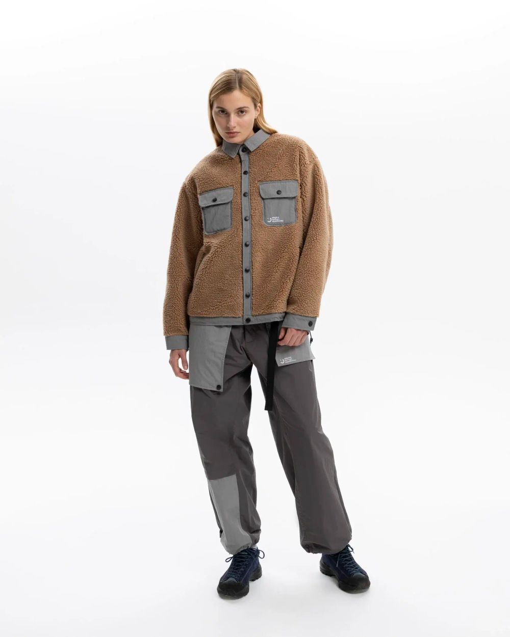 Куртка Outerkit из искусственного меха Nomad Fleece V2 бежевая