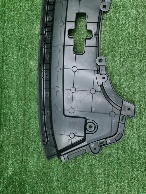 Кожух замка капота Hongqi E-HS9 (2020-н.в.)