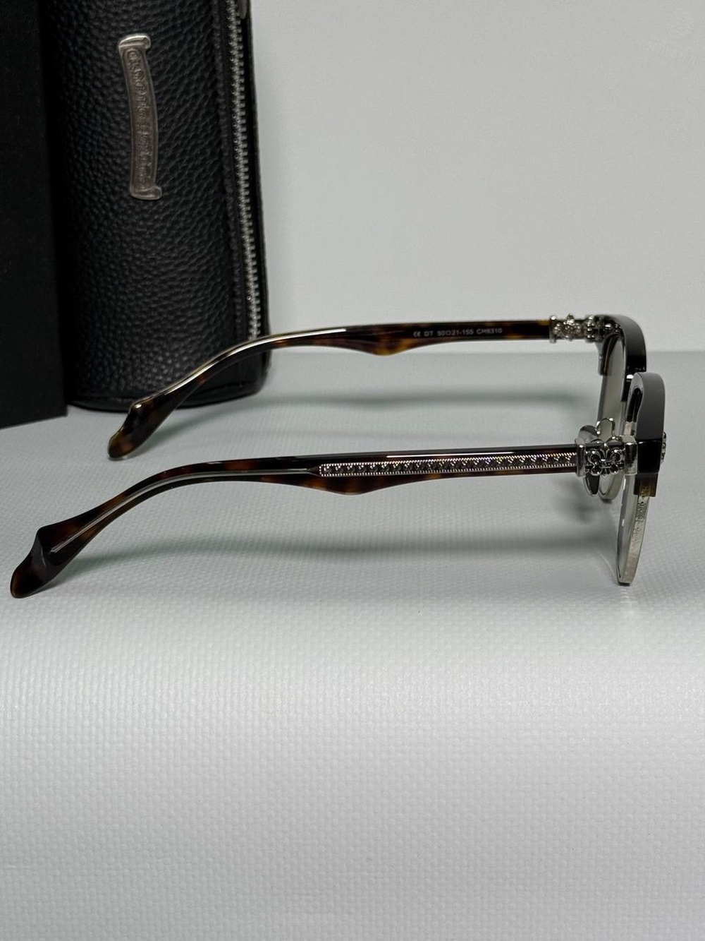Солнечные очки Chrome Hearts
