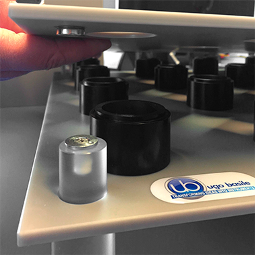 Доска с отверстиями