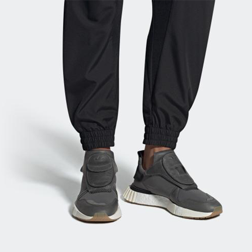 Adidas Originals Futurepacer Hyper Sneakers