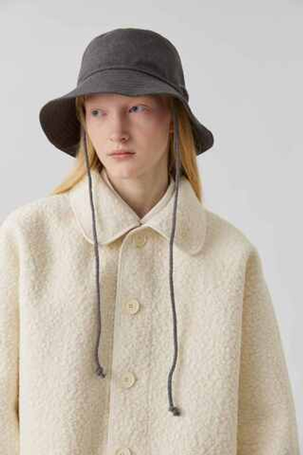 Панама из серой шерсти