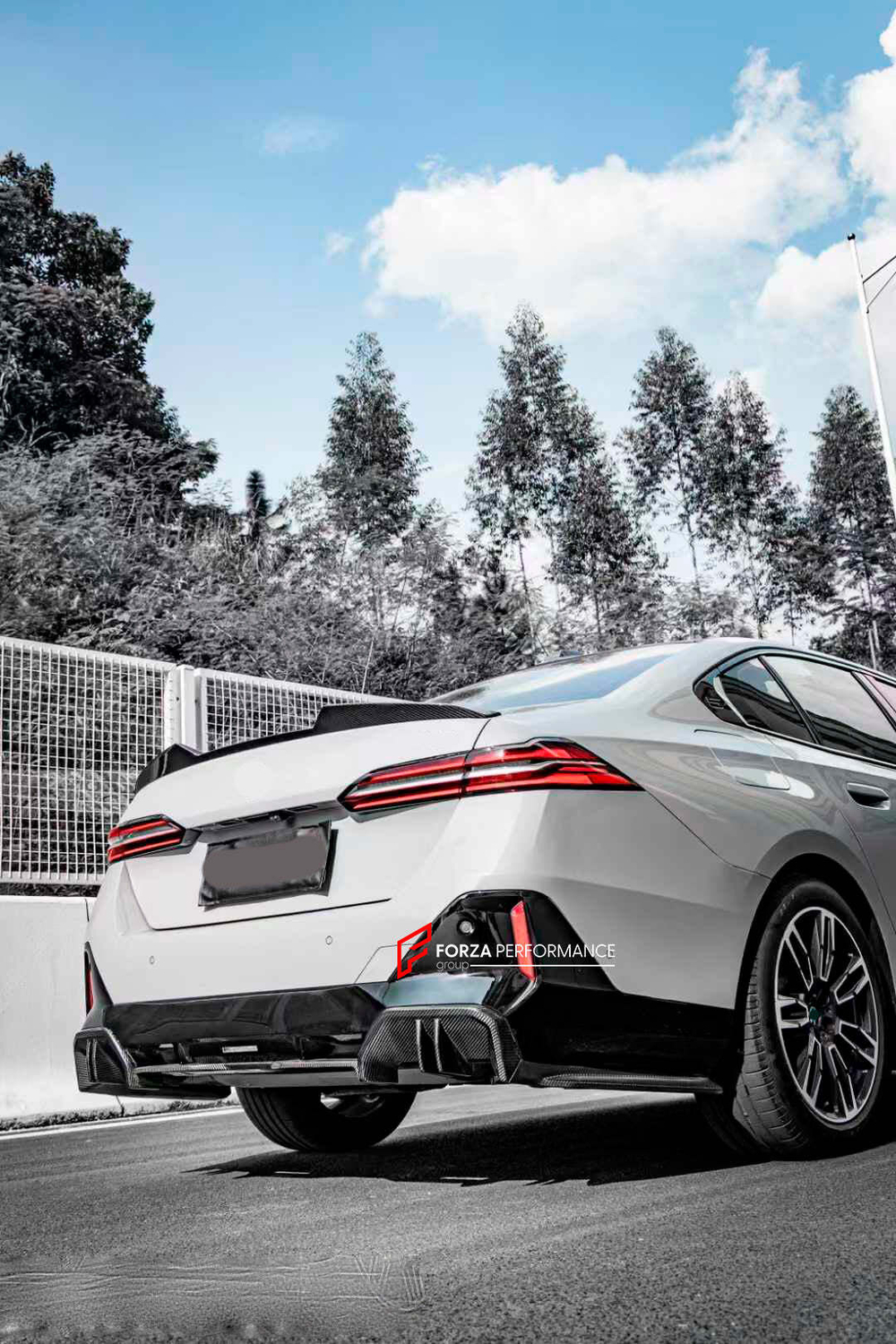 Карбоновый обвес для BMW 5 серии G60 2023+ БМВ