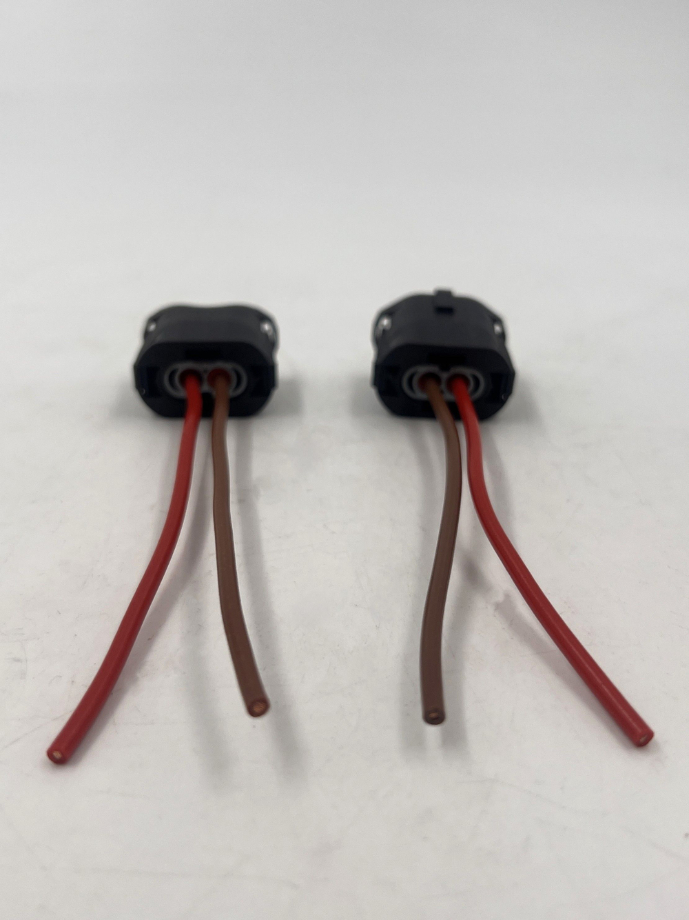 Разъем (колодка) лампы H9 закрытого типа комплект 2 шт