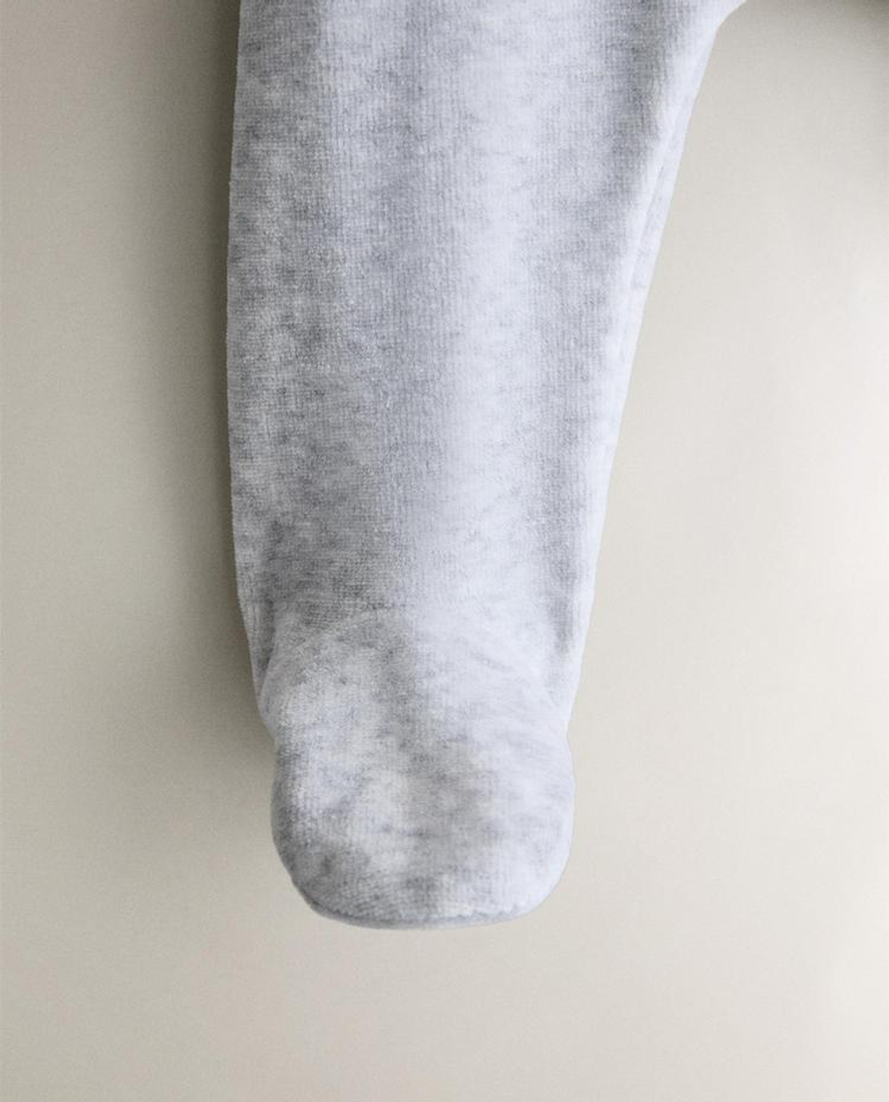 ZARA HOME ДЕТСКИЙ КОМБИНЕЗОН С ПРИНТОМ, СЕРЫЙ