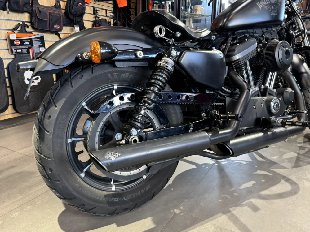 Harley-Davidson Sportster 883