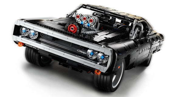 Lego konstruktor Technic Dom&#39;s Dodge Charger