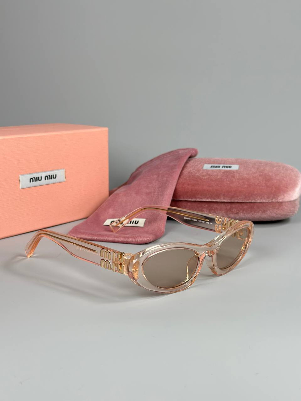 Очки Miu Miu
