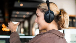 Беспроводные наушники Bose NOISE CANCELLING HDPHS 700