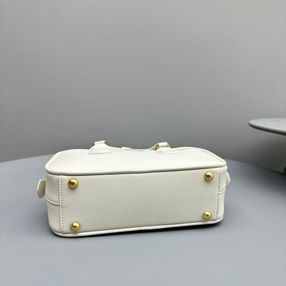 Miu Miu Arcadie Bag S 22 cm