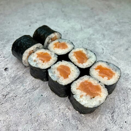 Маки с лососем