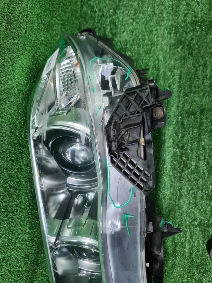 Фара левая BMW X5 F15 X6 F16 (2013-2018) ксенон
