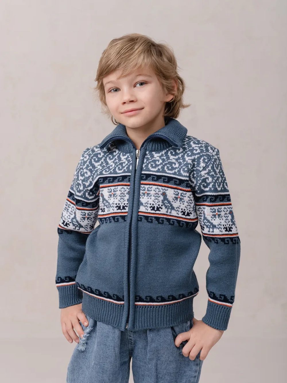 Кофта вязаная на молнии " Птичка"