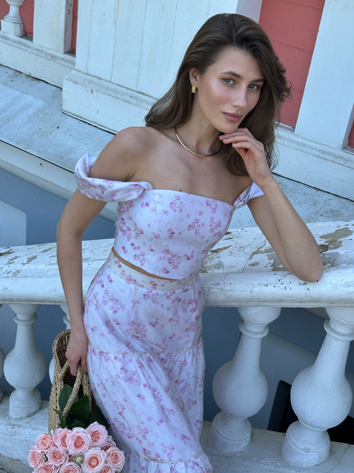 Блуза-топ из тенселя с розами