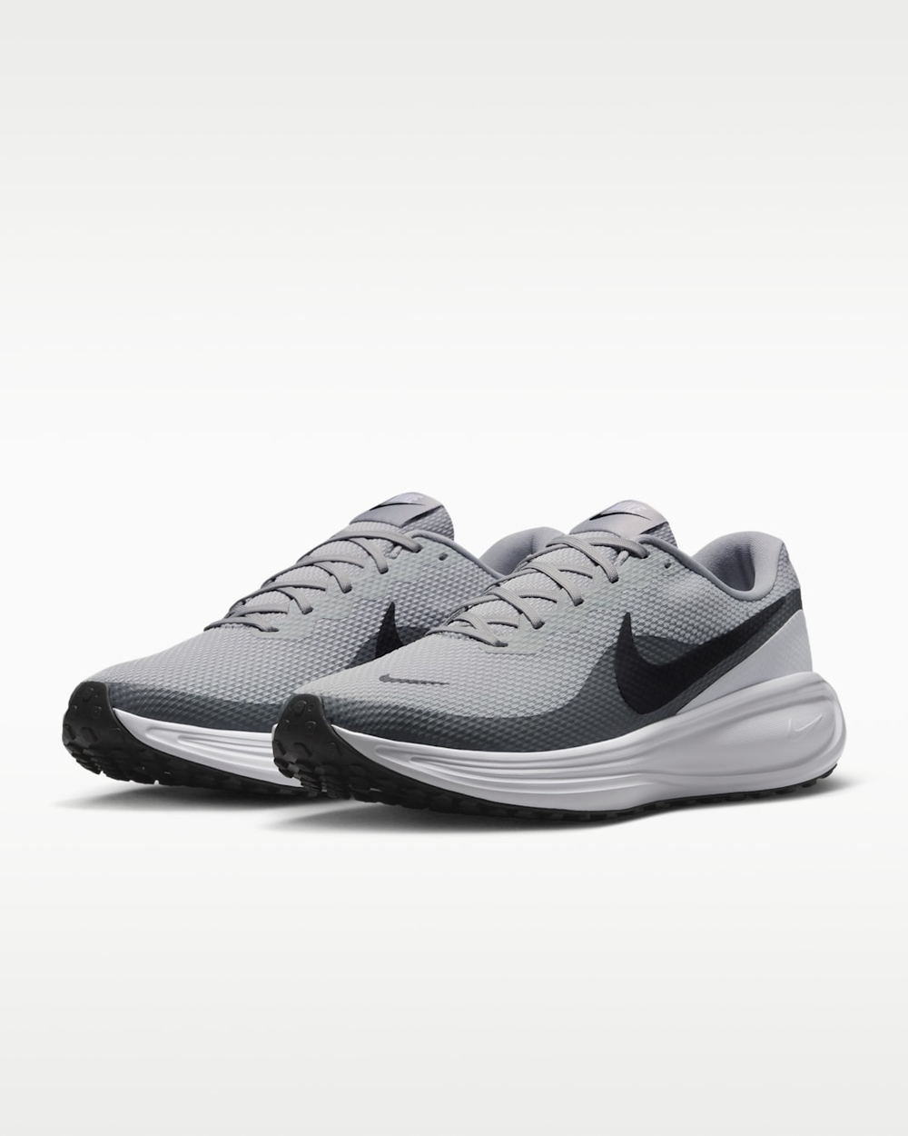 Кроссовки мужские NIKE REVOLUTION 8