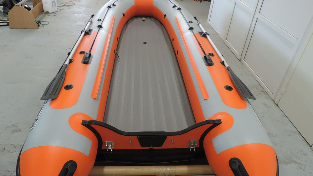 Лодка ПВХ COMPAS 460