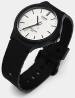 Мужские наручные часы Casio Collection MW-240-7E