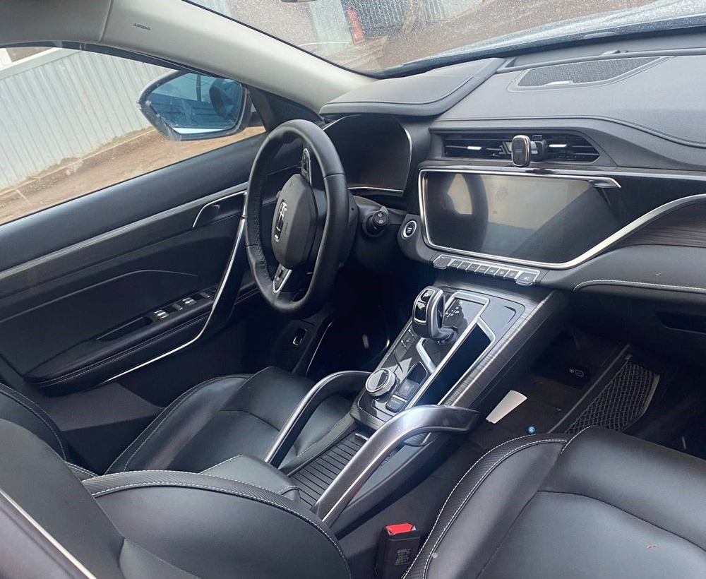 Geely Atlas Pro Flagship 1.5T DCT7 4WD
