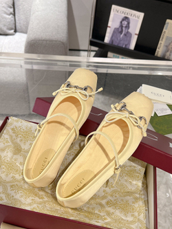 Gucci Flats (6 colors)